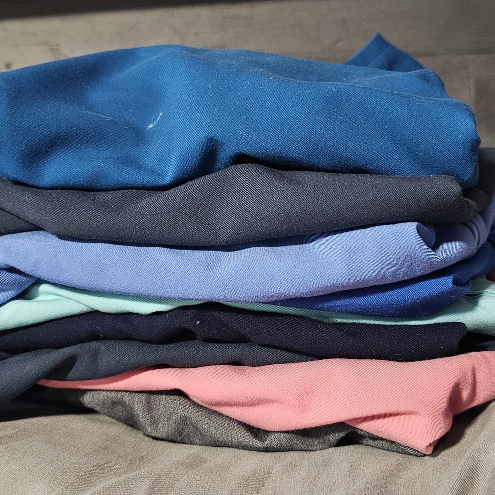Colorful Figs Tops Bundle